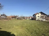 Недвижимость Комплекс офисных и торговых помещений Бизовик: 1