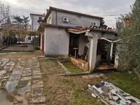 Недвижимость Изола: Дом с Участком: 18