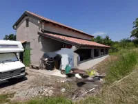 Недвижимость Двухэтажный дом с участком: 18
