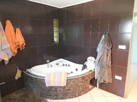 Недвижимость Двухэтажный дом у моря: 23