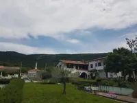Недвижимость Дом на участке в Чрни Кале: 3