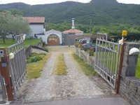 Недвижимость Дом на участке в Чрни Кале: 9