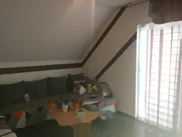 Недвижимость Дом, Подхом: 8