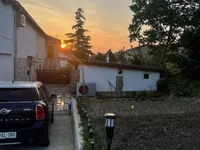Недвижимость Парецаг, дом Двойчек: 16