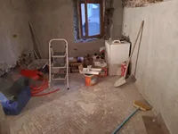 Недвижимость Двухкомнатная квартира в центре города: 3