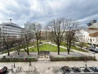 Недвижимость Пятикомнатная квартира в центре: 1