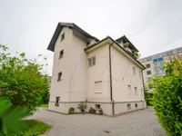 Недвижимость Квартира, 4-комнатная, центр: 2