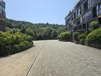 Недвижимость 2-комнатная квартира в центре: 7