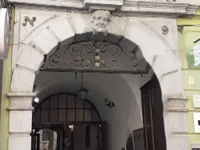 Недвижимость Трёхкомнатная квартира в центре города: 7