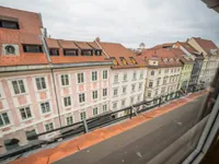 Недвижимость Трёхкомнатная квартира в центре города: 8