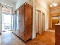 Недвижимость Четырёхкомнатная квартира в центре Любляны: 20