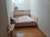 Недвижимость Двухкомнатная квартира в центре: 6