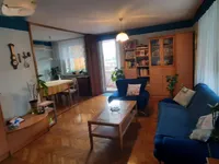 Недвижимость Трехкомнатная квартира, Шишка: 9