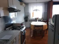Недвижимость Трехкомнатная квартира, Шишка: 11