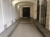 Недвижимость Однокомнатная квартира в центре: 3