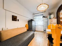Недвижимость Двухкомнатная квартира в центре: 10