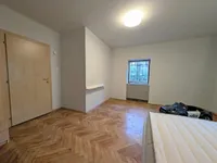 Недвижимость Трёхкомнатная квартира в Рожна-Долина: 23