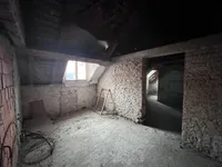 Недвижимость Квартира, 4-5 комнат, центр: 9