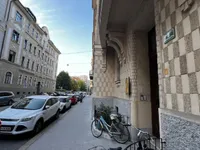Недвижимость Двухкомнатная квартира в центре Любляны: 2