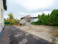 Недвижимость Новая трехкомнатная квартира: 2