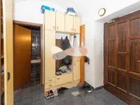 Недвижимость Четырёхкомнатная квартира в Виче: 2
