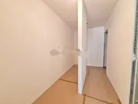 Недвижимость Трёхкомнатная квартира в центре: 9