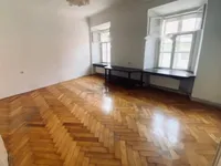 Недвижимость Квартира, 4-комнатная Старая Любляна: 4