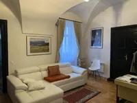 Недвижимость Пятикомнатная квартира в центре: 8