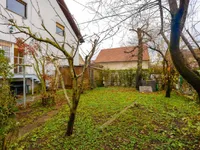 Недвижимость Квартира, 5 и более комнат, Центр: 2