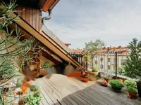 Недвижимость Квартира, 5 и более комнат в центре Любляны: 23