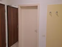 Недвижимость Двухкомнатная квартира в Копере: 13