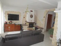 Недвижимость Квартира, 4-комнатная Плавье: 1