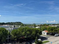 Недвижимость Двухкомнатная квартира с видом на море: 5