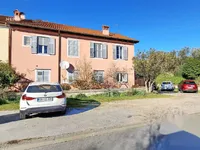 Недвижимость 2-комнатная квартира, Сеча: 18