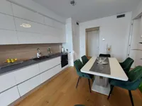 Недвижимость Двухкомнатная квартира Копер: 6