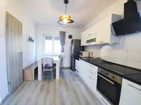 Недвижимость Квартира, 4 комнаты Копер: 8