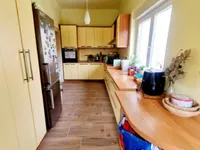 Недвижимость Квартира 4 комнаты в центре: 12