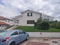 Недвижимость 2-комнатная квартира Изола: 3