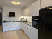 Недвижимость Квартира, 3 комнаты, Шишка: 6