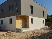 Недвижимость Двухэтажный дом в Состро: 3