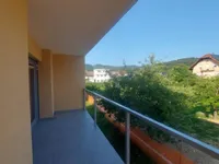 Недвижимость Полдома Состро: 1