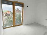 Недвижимость Дом с террасой В Шентвиде: 13