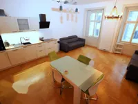 Недвижимость Дом, Старая Любляна: 23