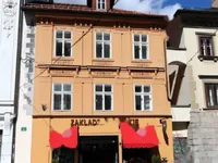 Недвижимость Дом, Старая Любляна: 24