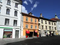 Недвижимость Дом, Старая Любляна: 25