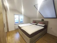 Недвижимость Дом, Любляна, Вич.: 9