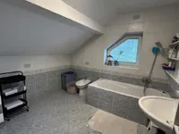 Недвижимость Дом, Любляна, Вич.: 16