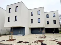 Недвижимость Дом с террасой в Виче: 1