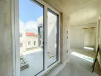 Недвижимость Дом с террасой, Шишка: 25