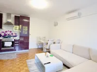 Недвижимость Квартира, 3 комнаты, Любляна: 1